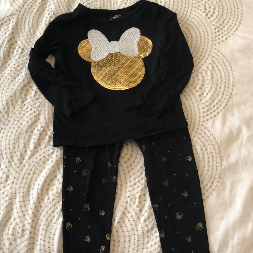 Gold sequin Minnie outfit